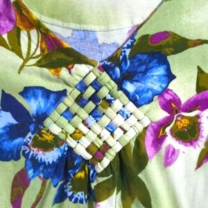 2X Caribbean Joe Island supply company women's Floral Top -